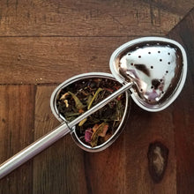 Load image into Gallery viewer, Heart-shape Tea Infuser
