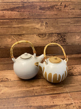 Load image into Gallery viewer, Bamboo Handle Tea Pots