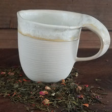 Load image into Gallery viewer, Reactive Glaze Tea Mug