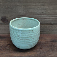 Load image into Gallery viewer, Tea Bowl (light green)