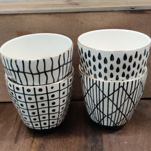 Load image into Gallery viewer, B&amp;W Pattern Tea Cup w/ Gold Rim